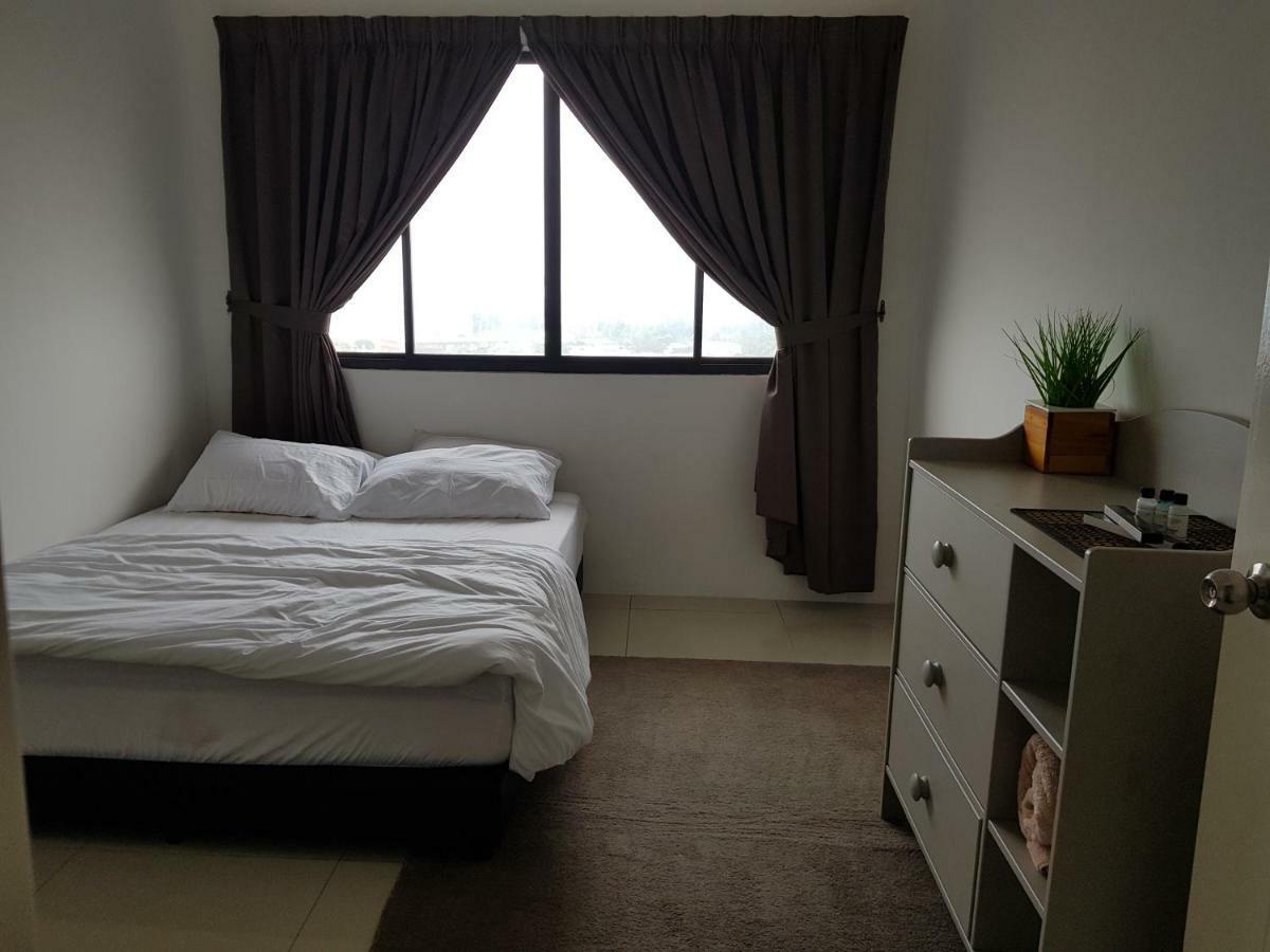 The Executive Seaview 1 At Icon Residence Kuala Terengganu Exterior foto